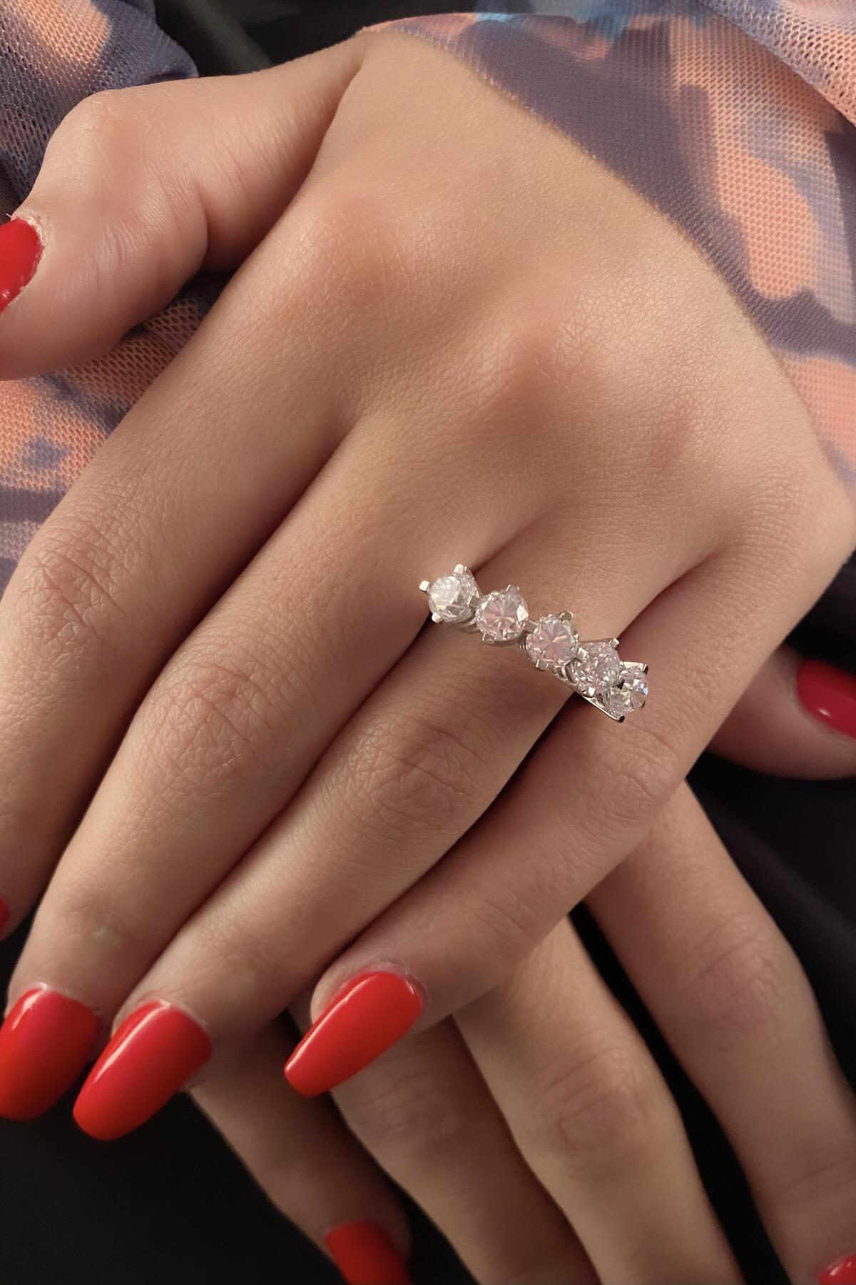 14K Gold 5 Stone Ring 6