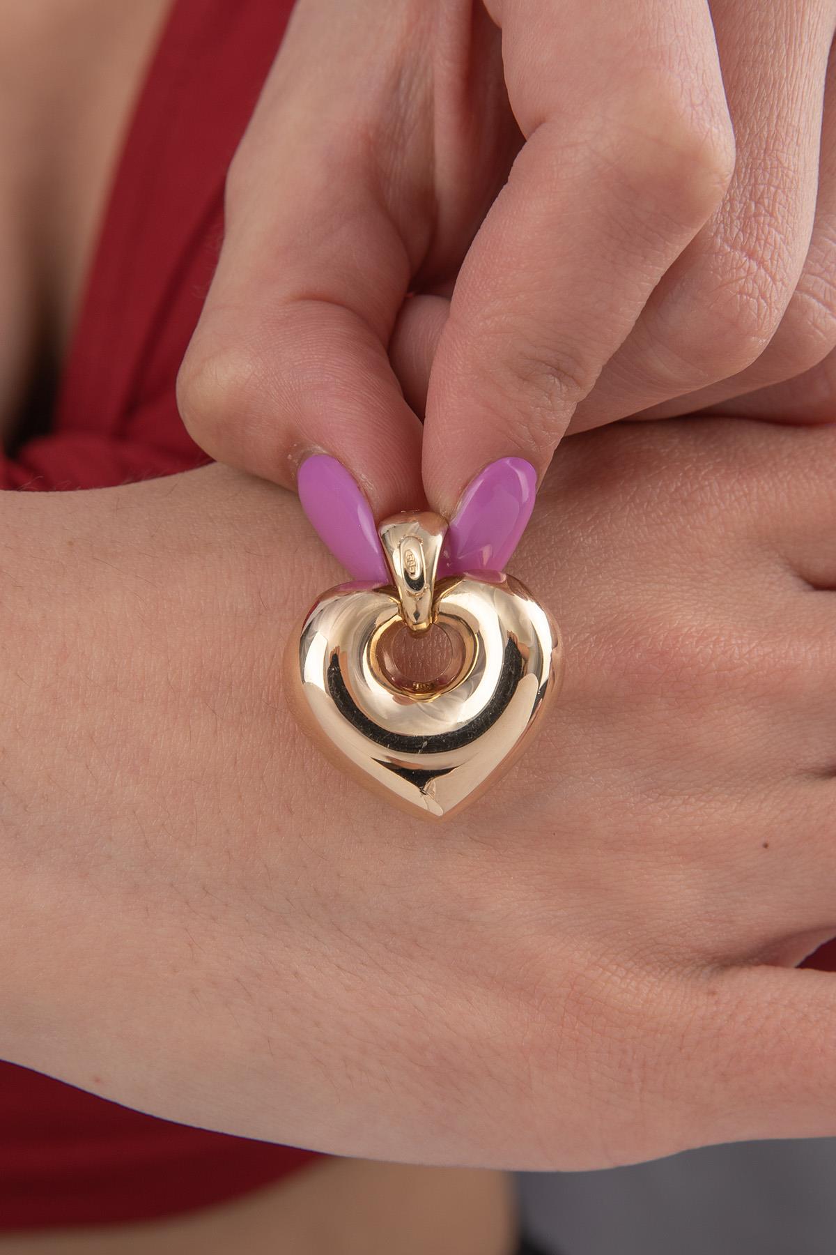 14K Gold Alluring Heart Pendant