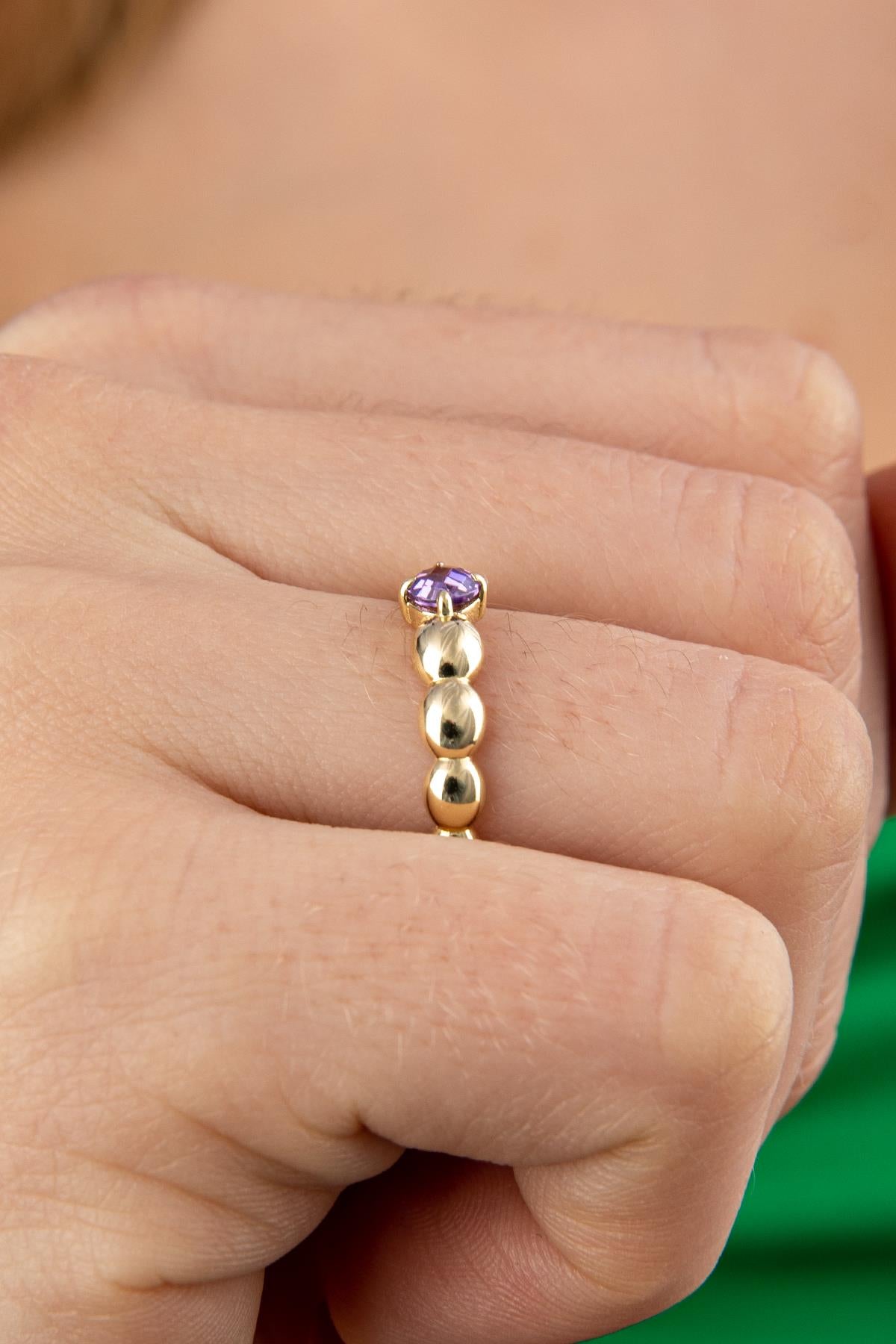 14K Gold Amethyst Stone Domed Ring