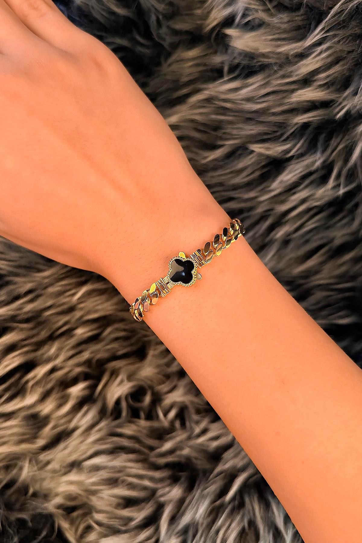 14K Gold Clover Cuban Link Bracelet
