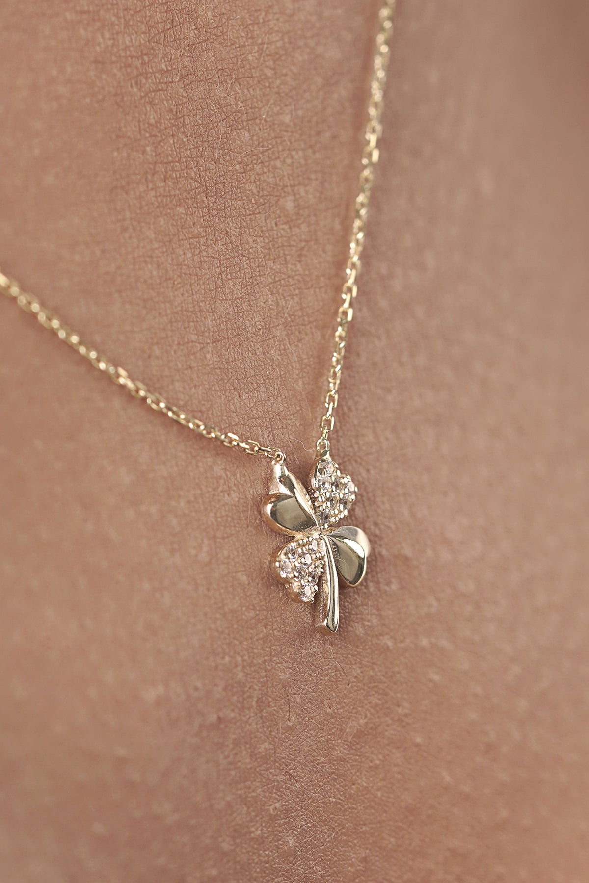 14K Gold Clover Necklace