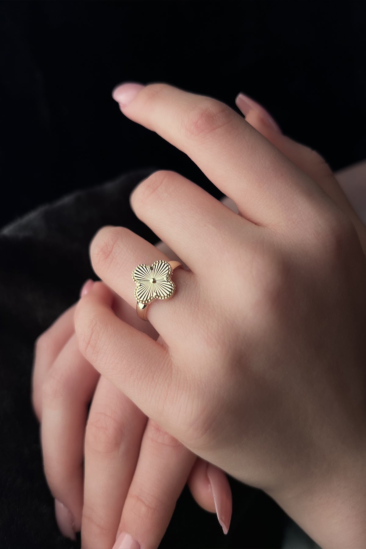 14K Gold Clover Ring With Beaded Edges