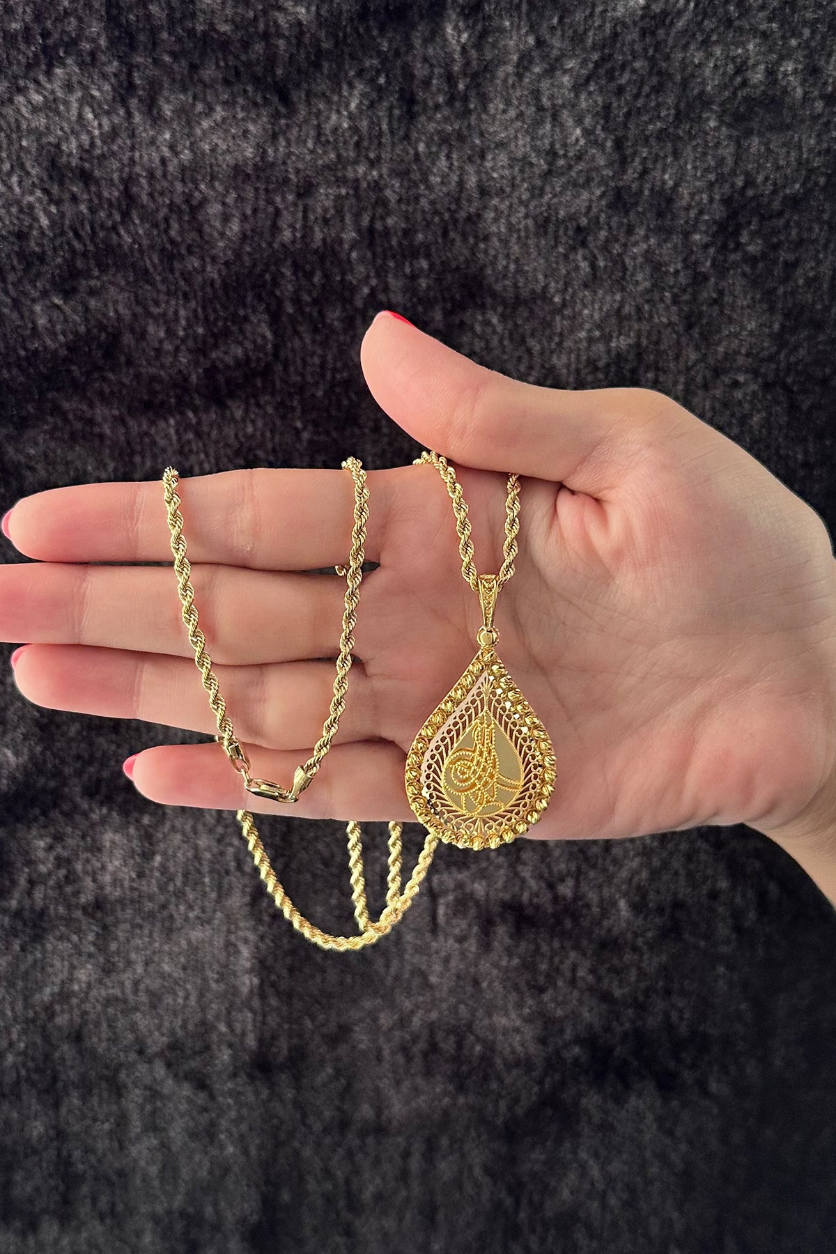 14K Gold Dorika Ball Detail Tughra Necklace