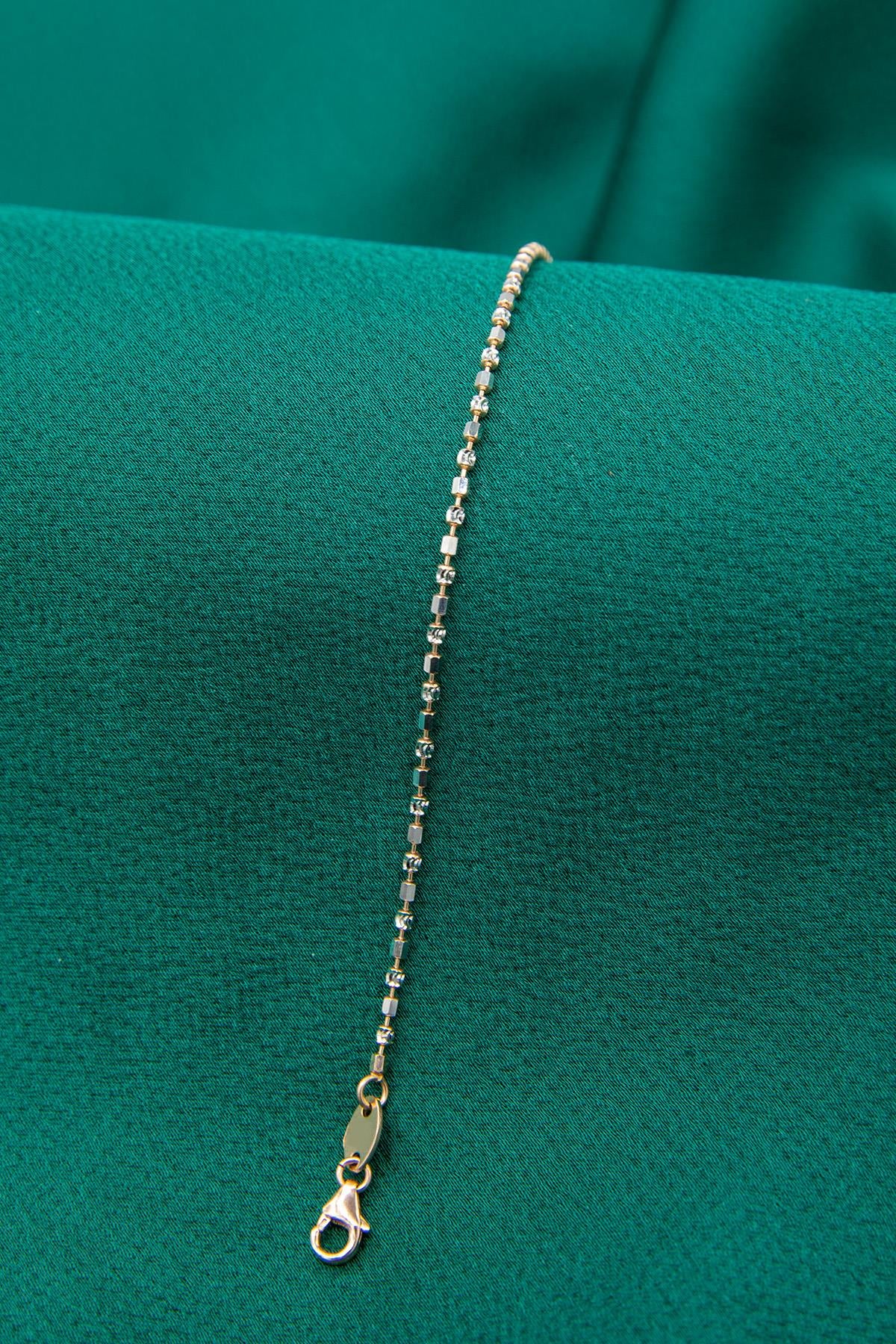 14K Gold Elegant Dorica Ball Bracelet