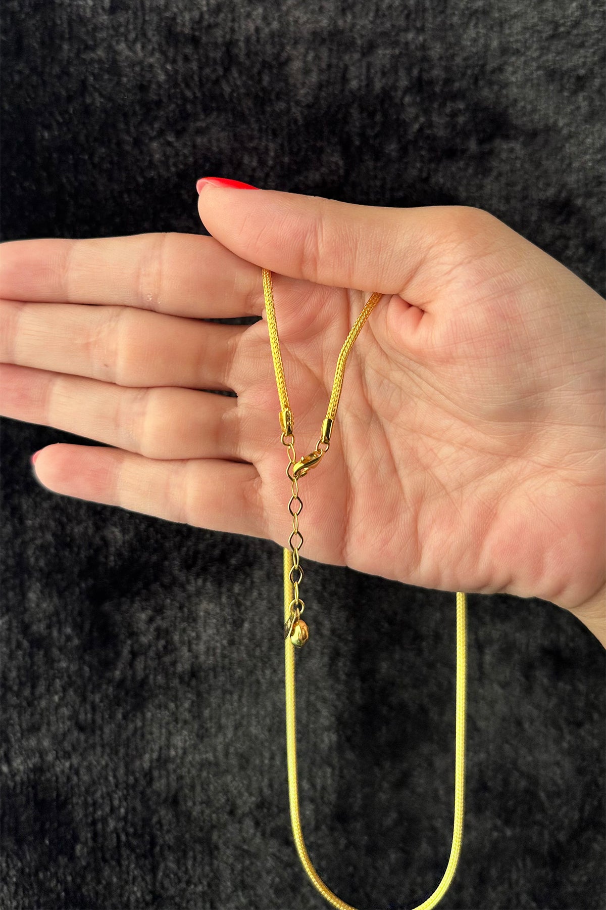 14K Gold Medallion Necklace 2