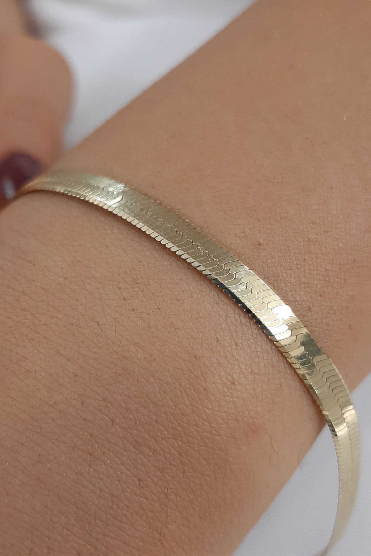 14K Gold Medium Herringbone Bracelet
