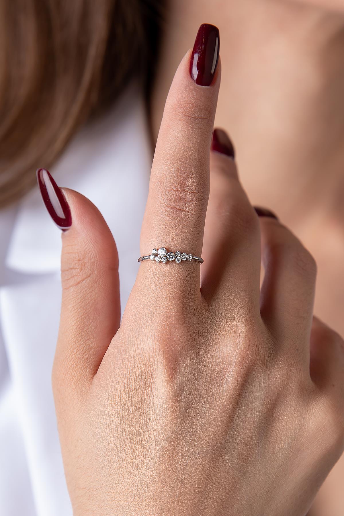 14K Gold Mini Stone Queen Ring
