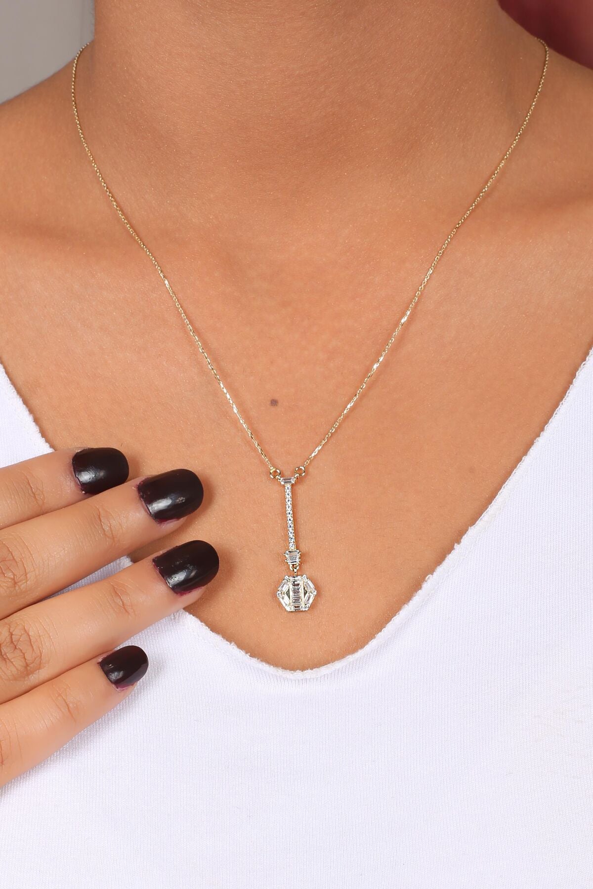 14K Gold Odelia Emerald Necklace