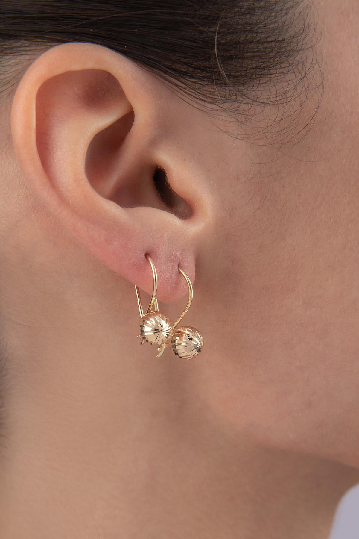 14K Gold Patterned Euroball Earrings ( Small )