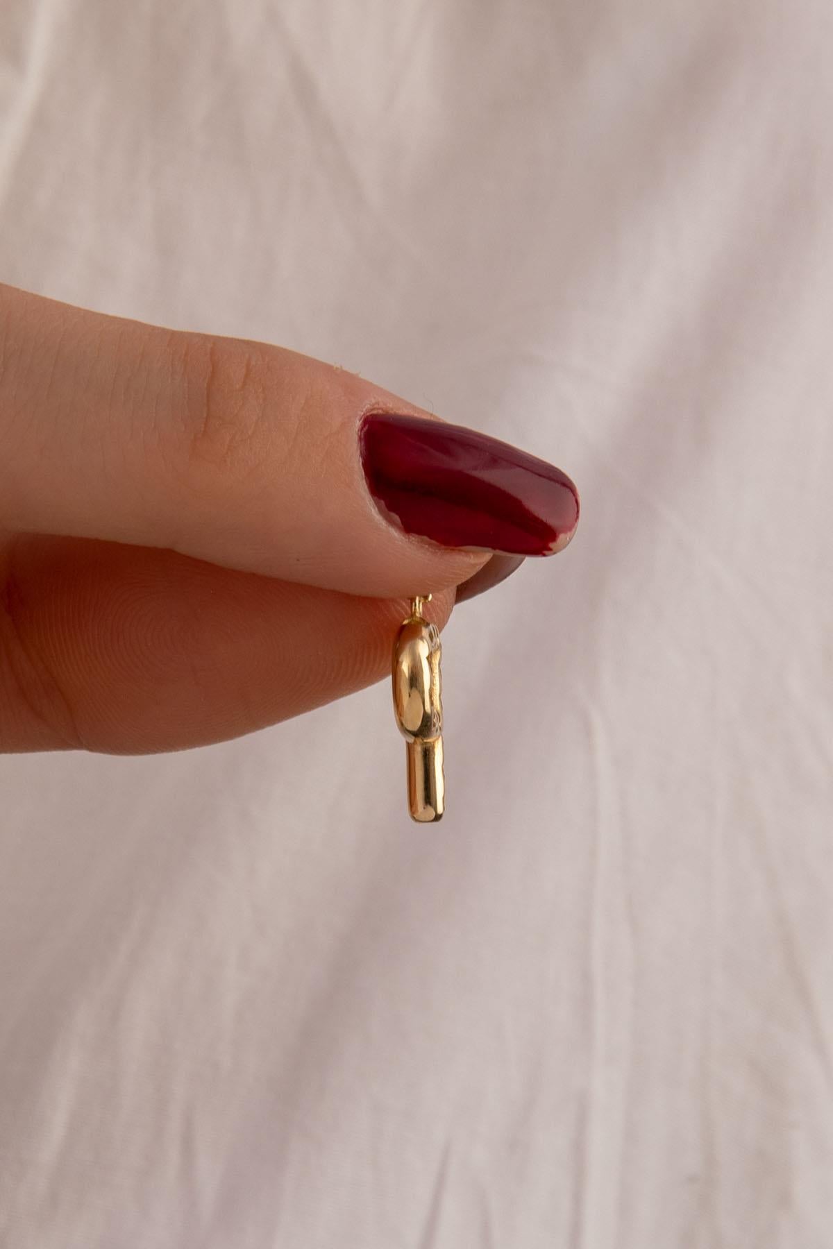 14K Gold Puff P Letter Charm
