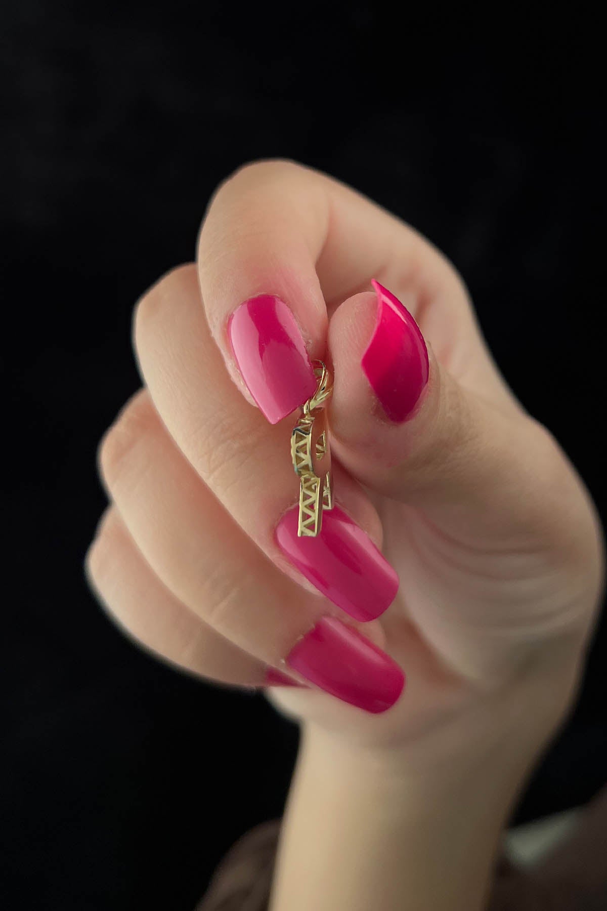 14K Gold R Letter Mini Shine Pendant