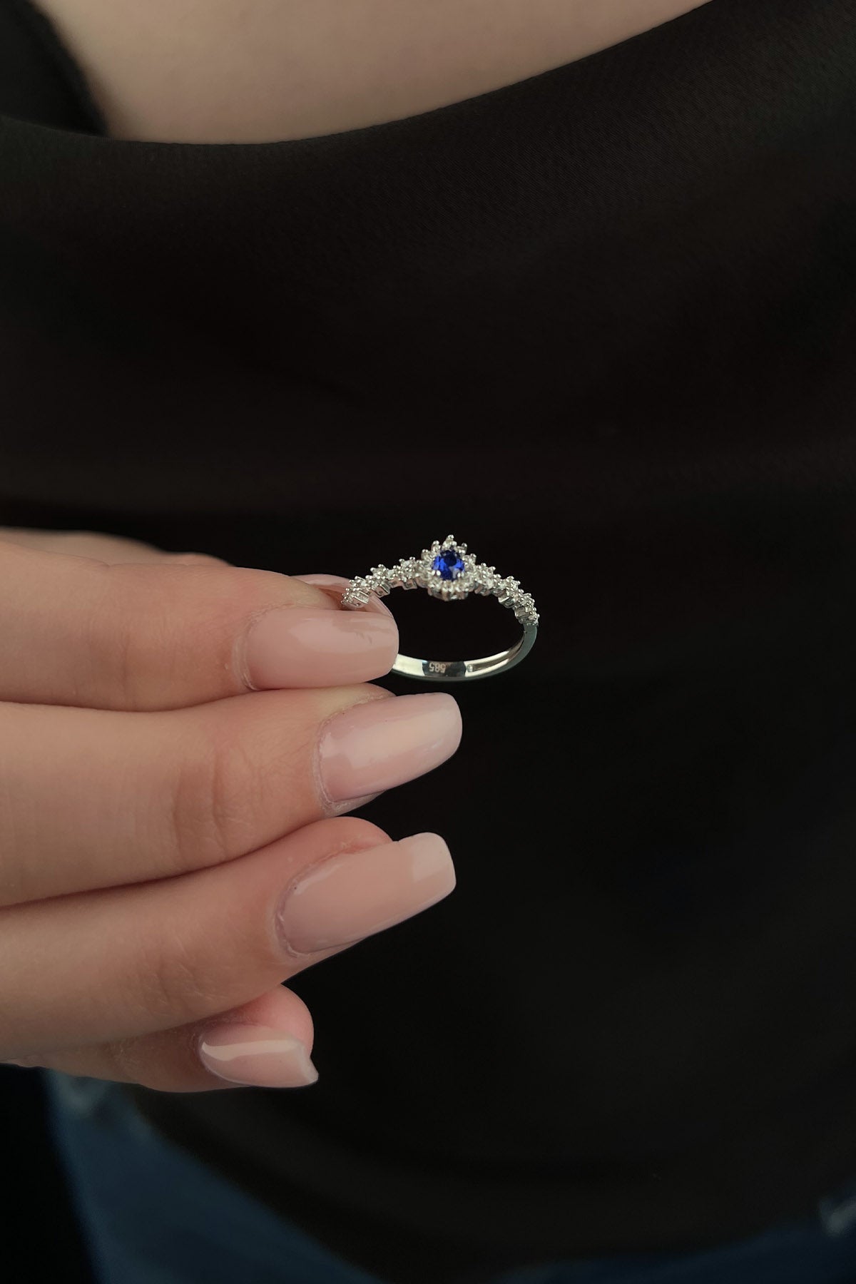 14K Gold Sapphire Ring