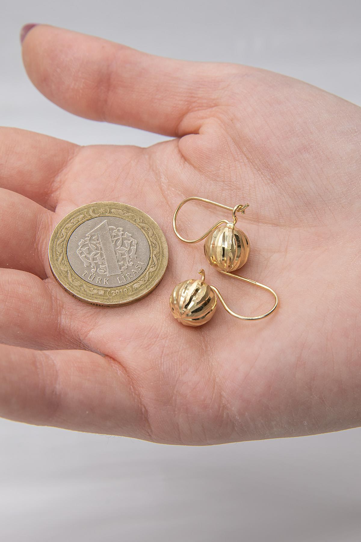 14K Gold Straight Patterned Euroball Earrings ( Medium )