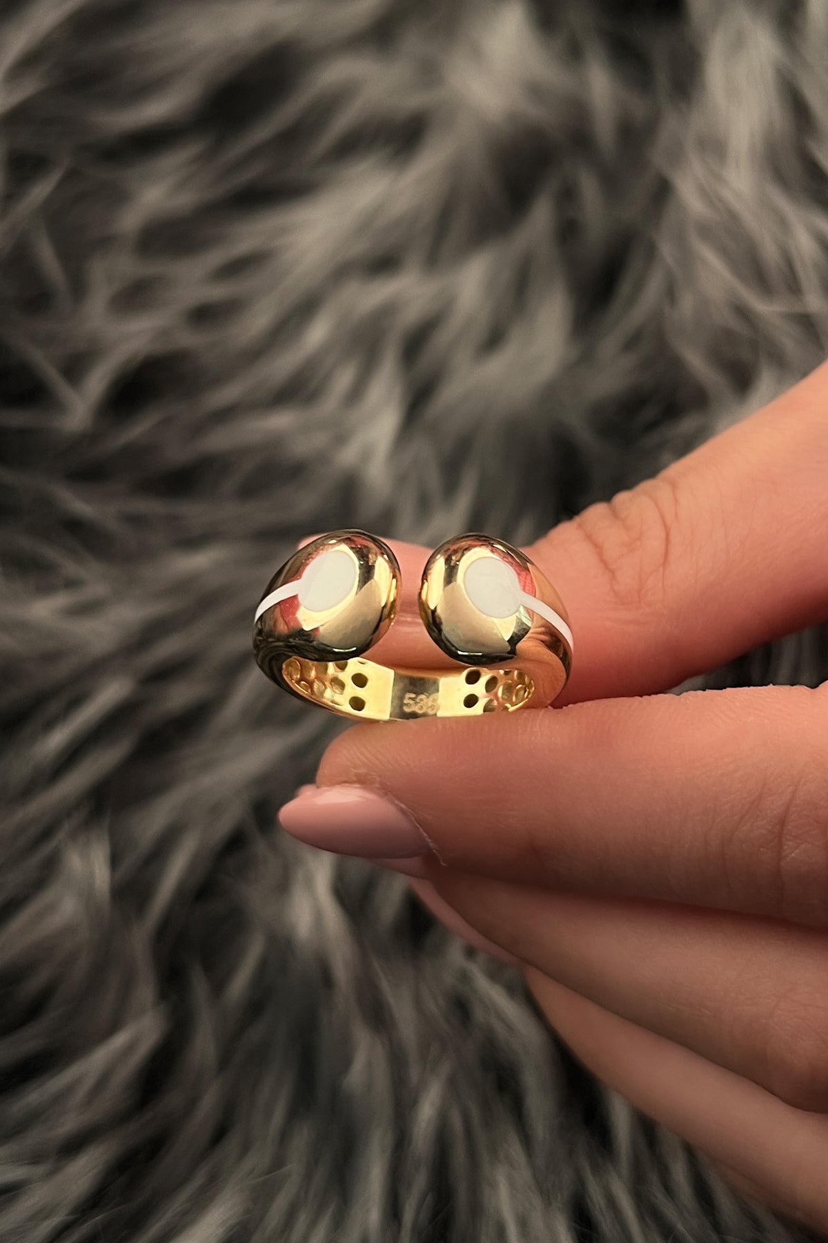 14K Gold White Enamel Puff Ring
