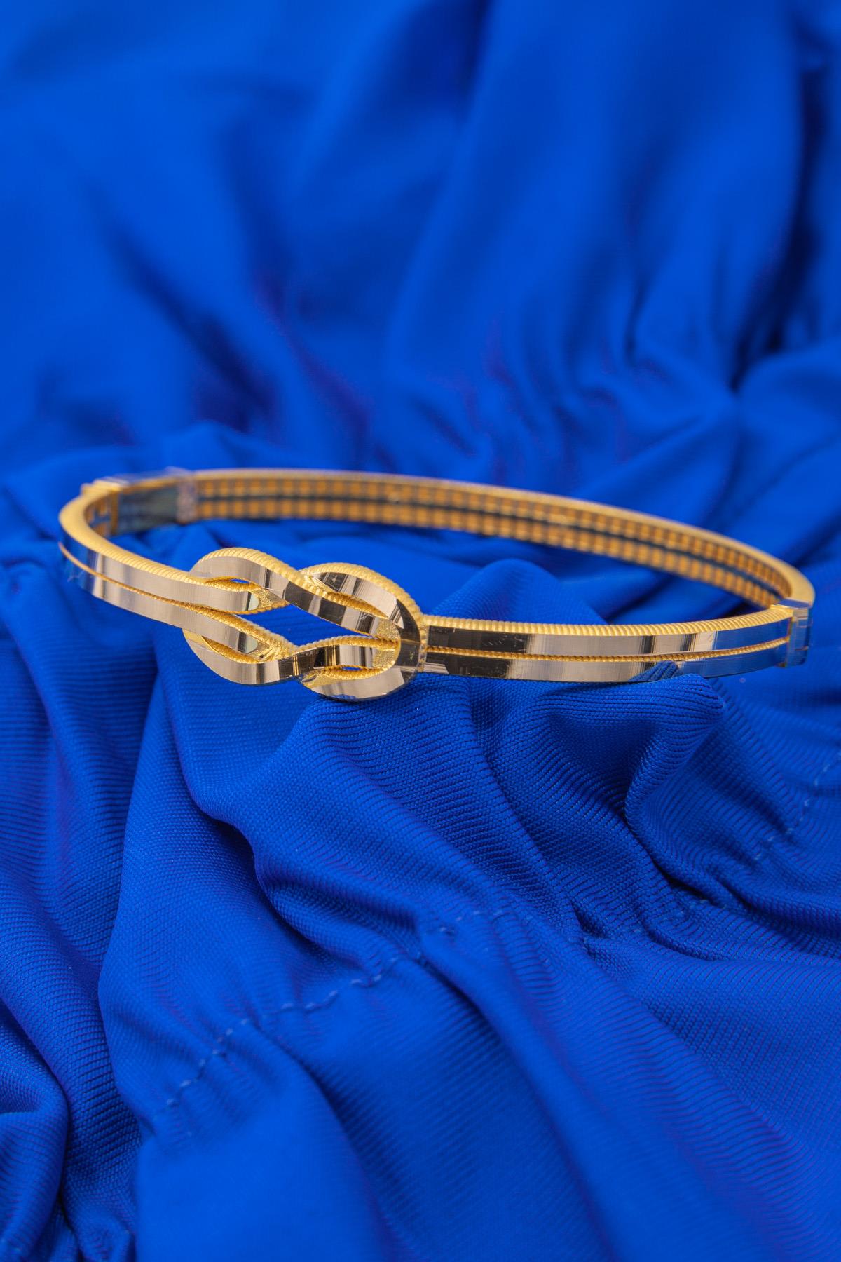14ct Gold Gleaming Two Tone Love Knot Bangle