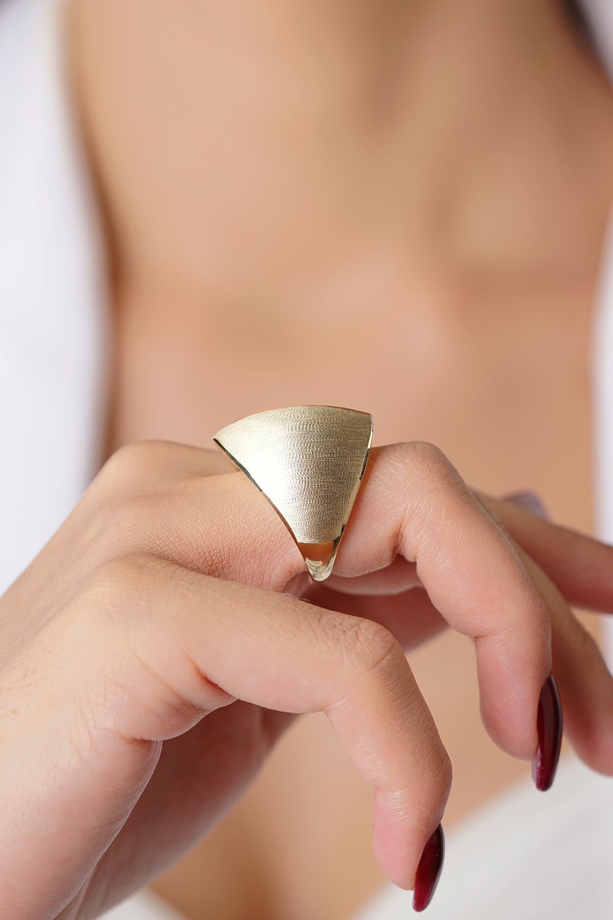 14ct Gold Arina Style Gold Band Ring