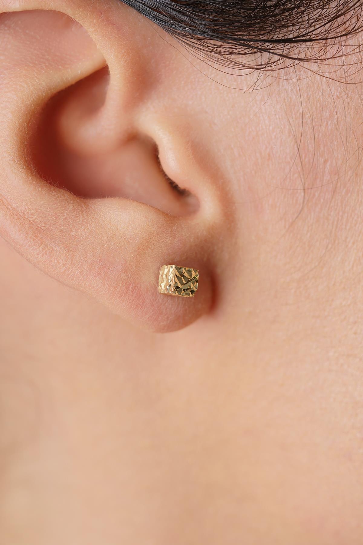 14ct Gold Diamond-Cut Box Stud Earrings