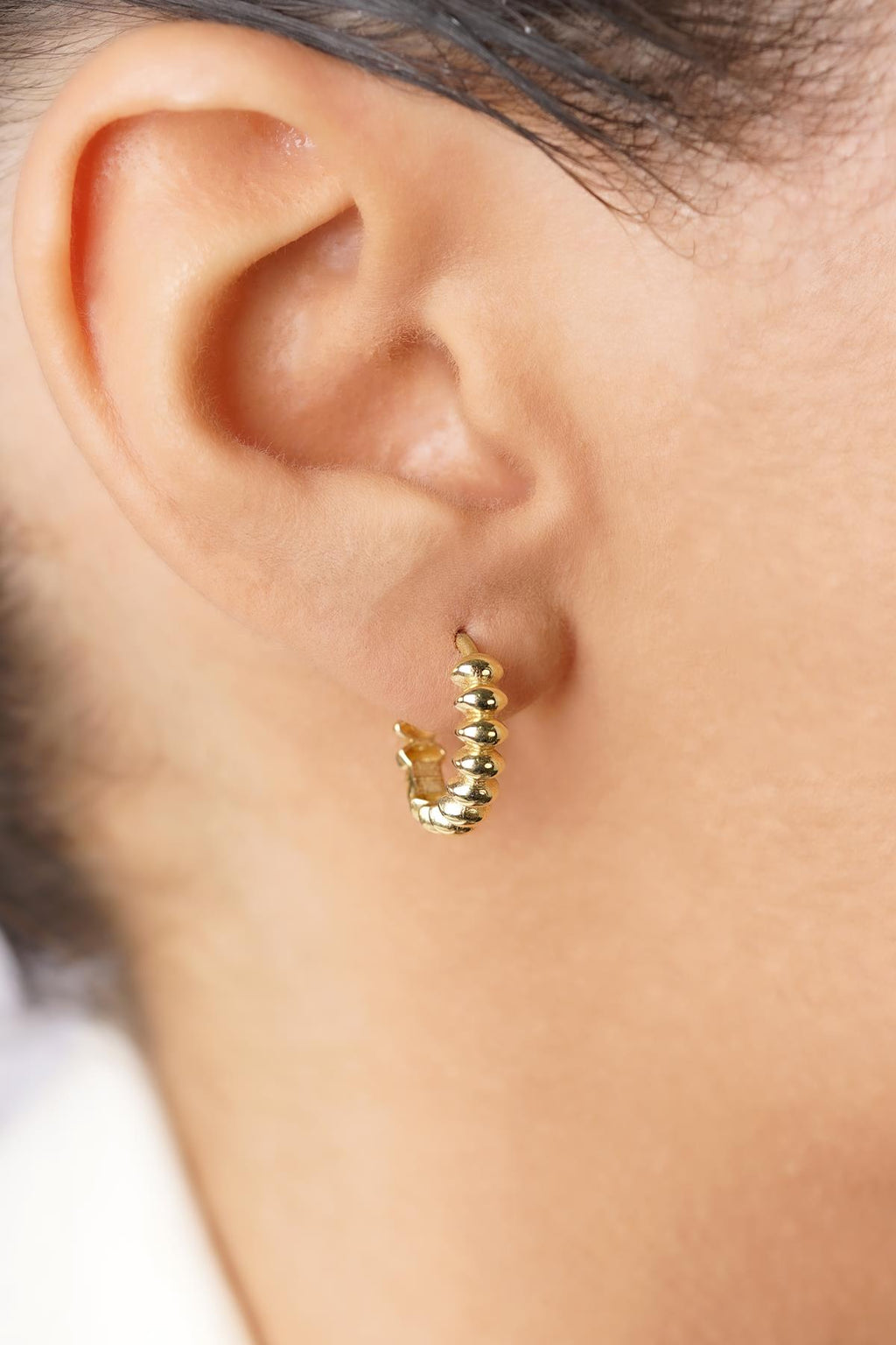 14ct Gold Oval Beaded Hoop Earrings