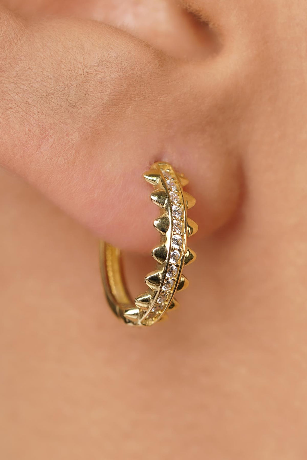 14ct Gold Shimmering Pave Hoop Earrings