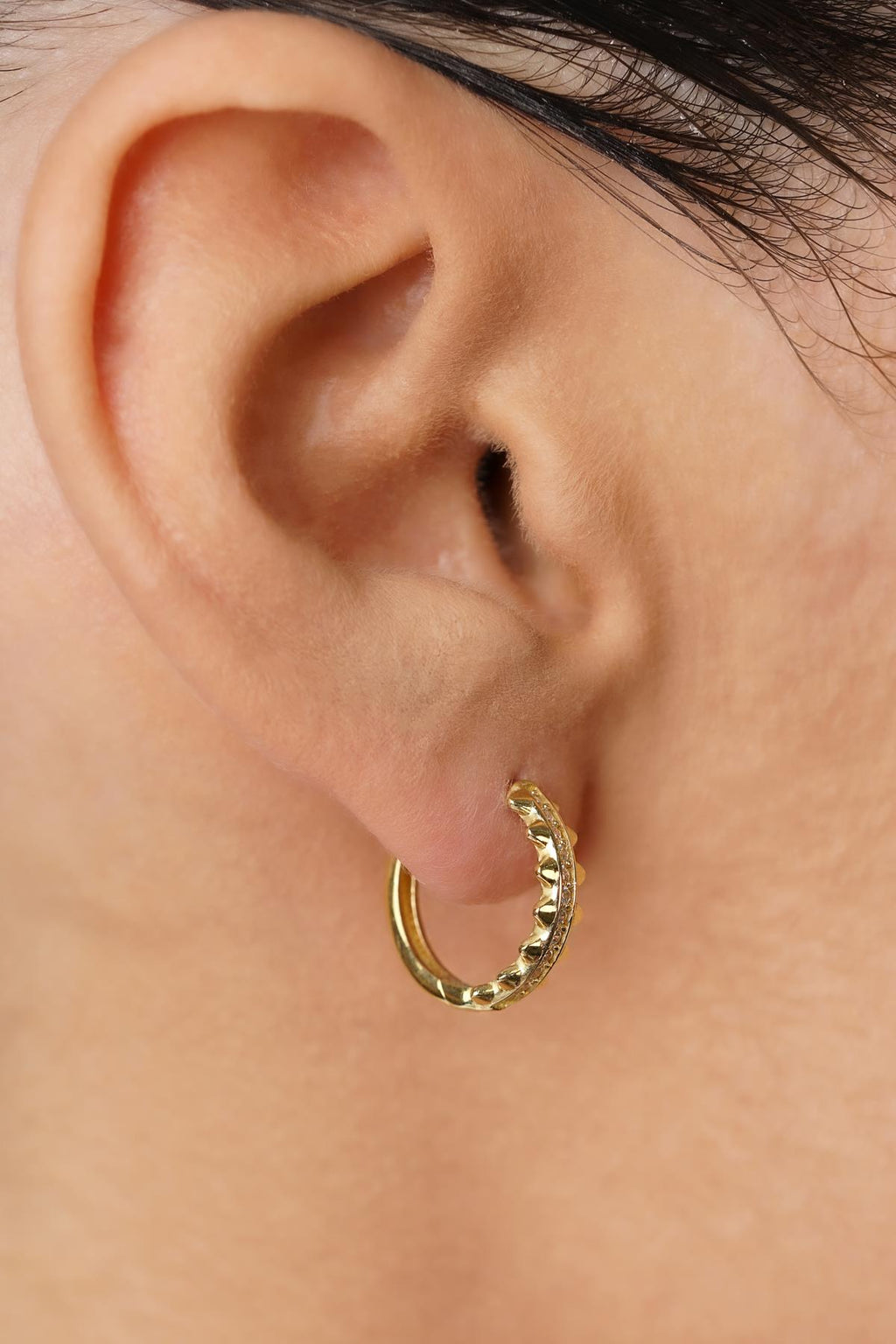 14ct Gold Shimmering Pave Hoop Earrings