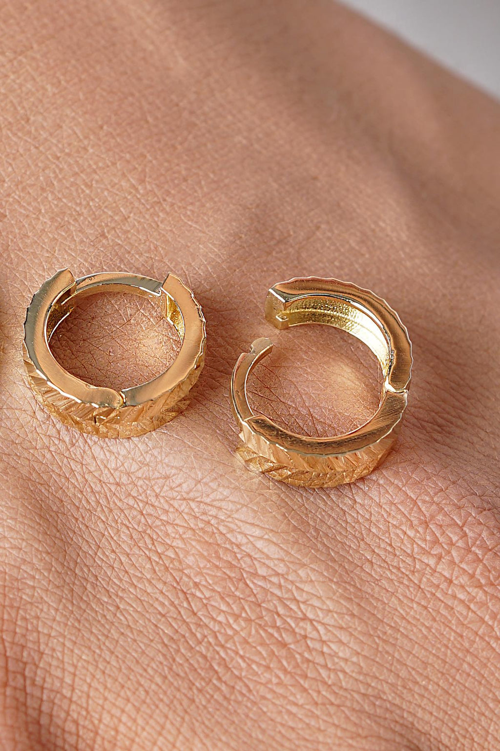 14ct Gold Tiny Wheat Ear Stud Earrings