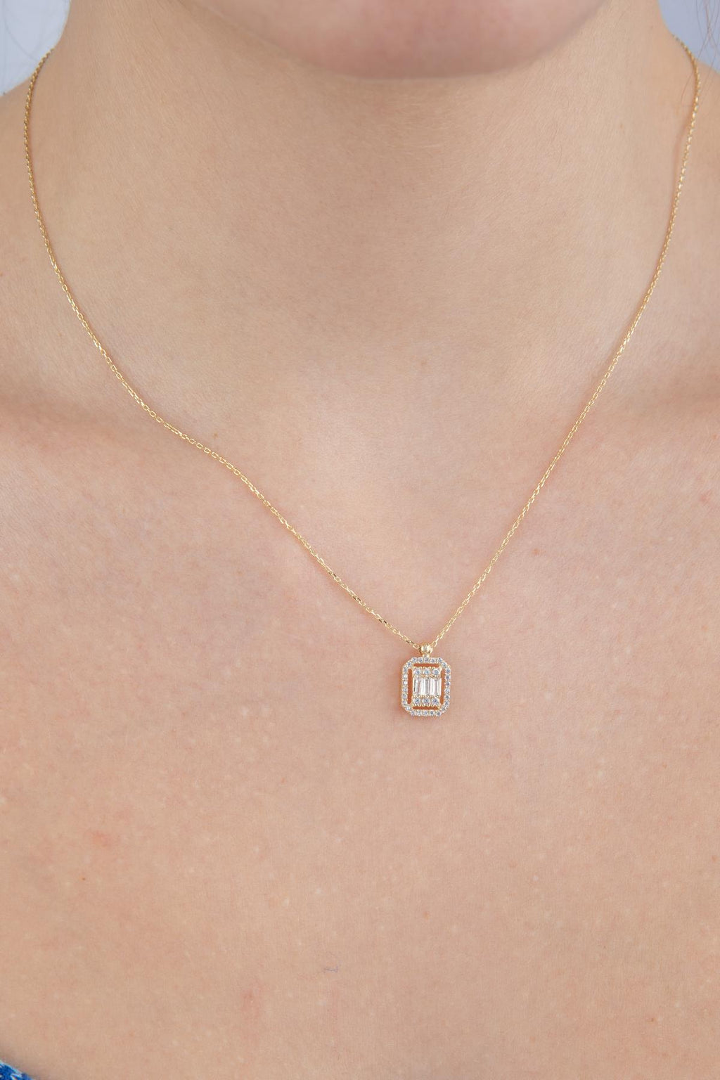 14ct Gold Baguette Necklace