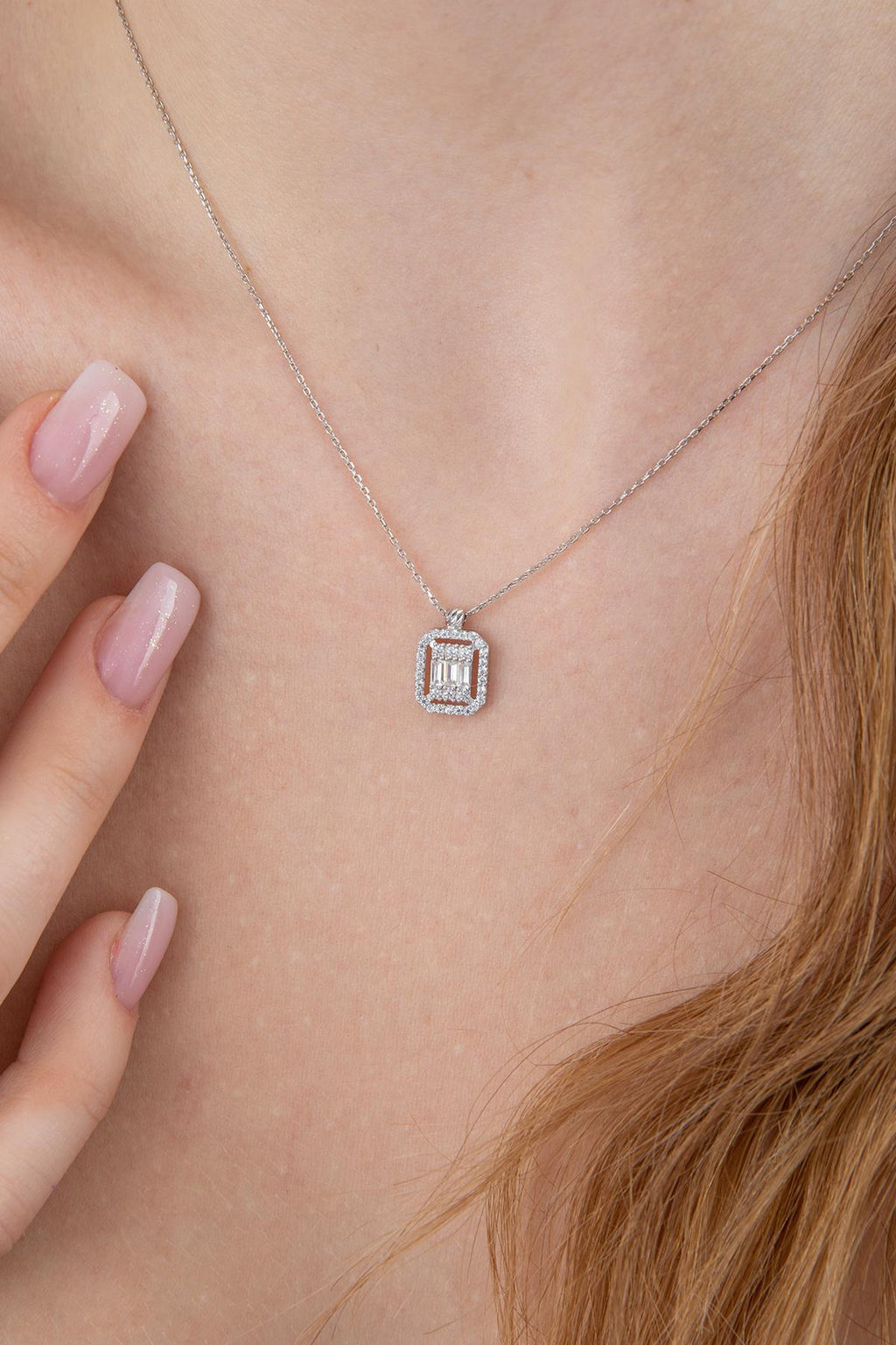 14ct Gold Baguette Necklace