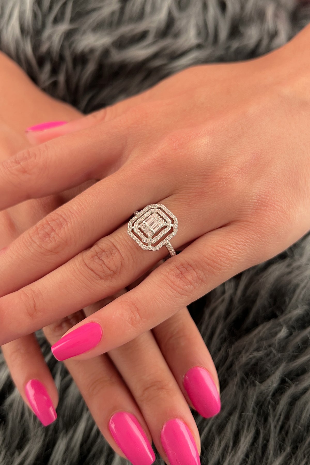 14ct Gold Baguette Ring