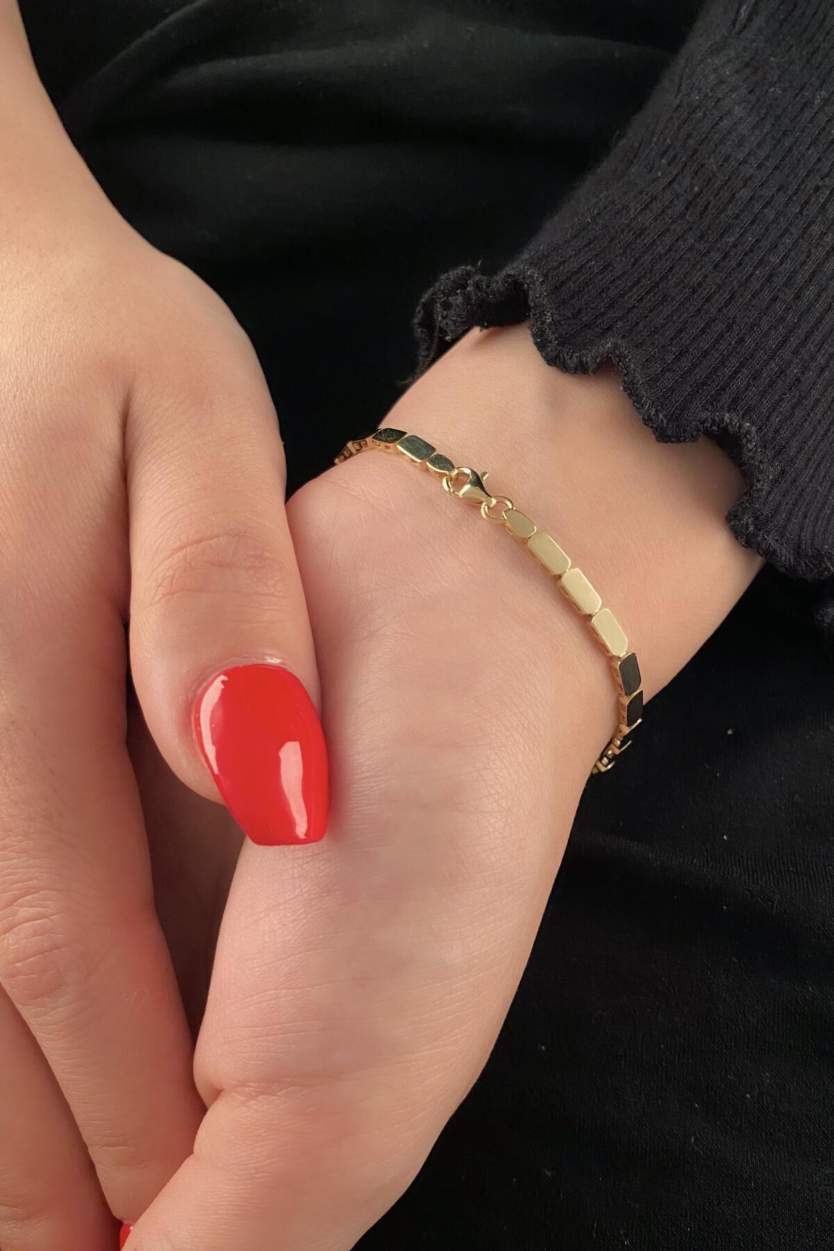 14ct Gold Baguette Stone Detail Honeycomb Bracelet