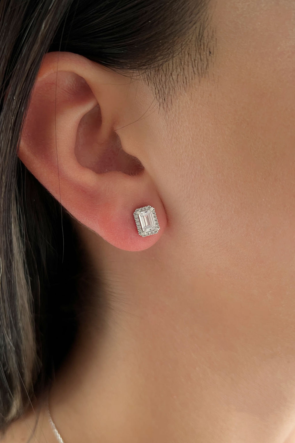 14ct Gold Baguette Stud Earrings