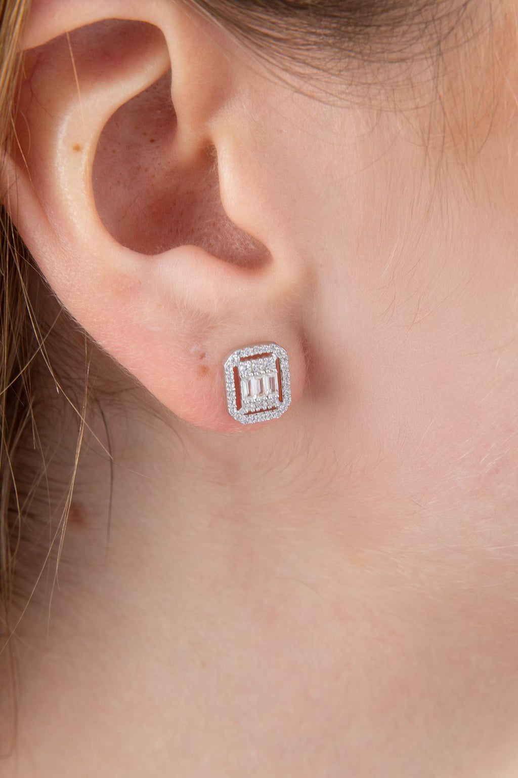 14ct Gold Baguette Stud Earrings