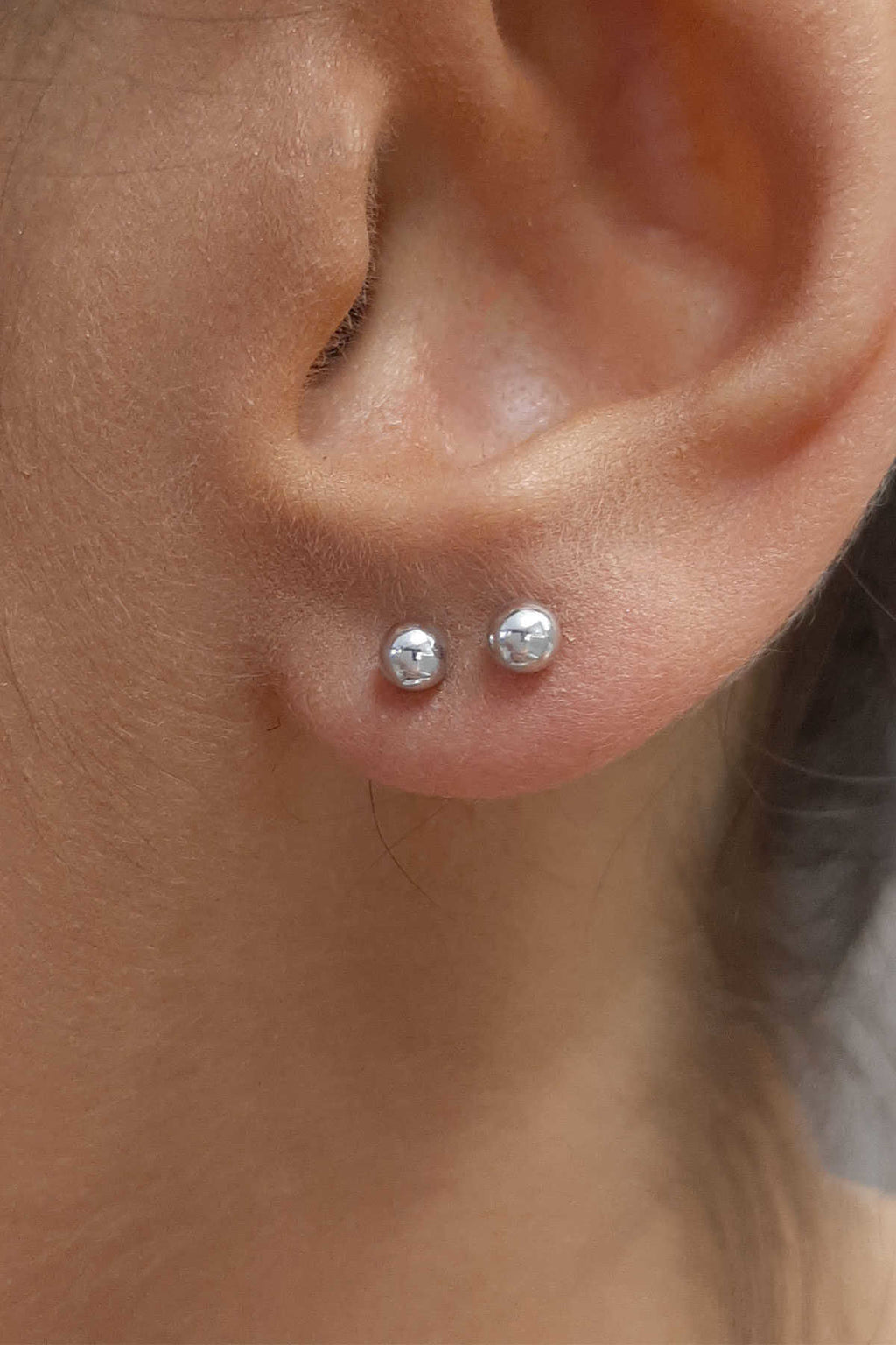 14ct Gold Ball Stud Earrings    0.157 inch