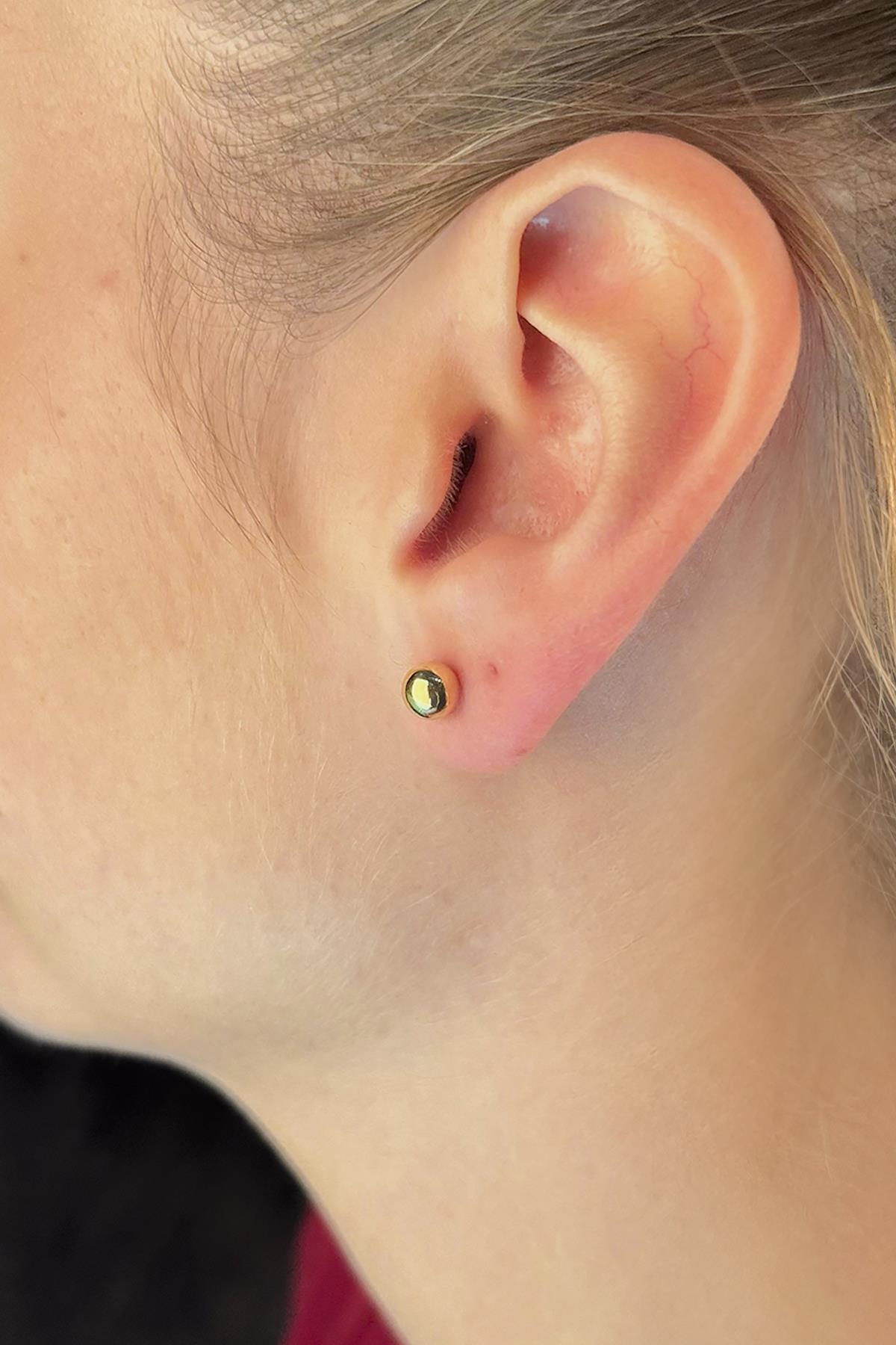 14K Gold Ball Stud Earrings  0.236 inch