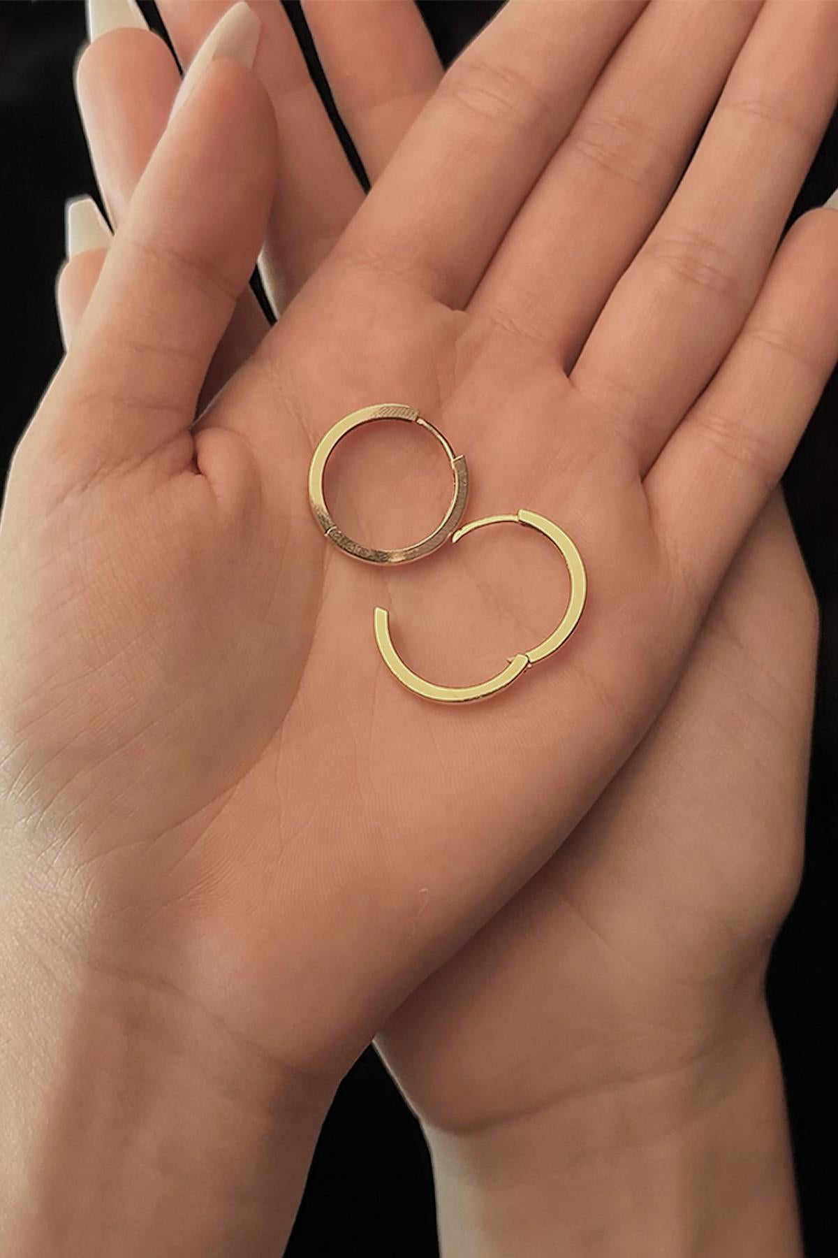 14ct Gold Big Gold Faceted Huggie Earrings