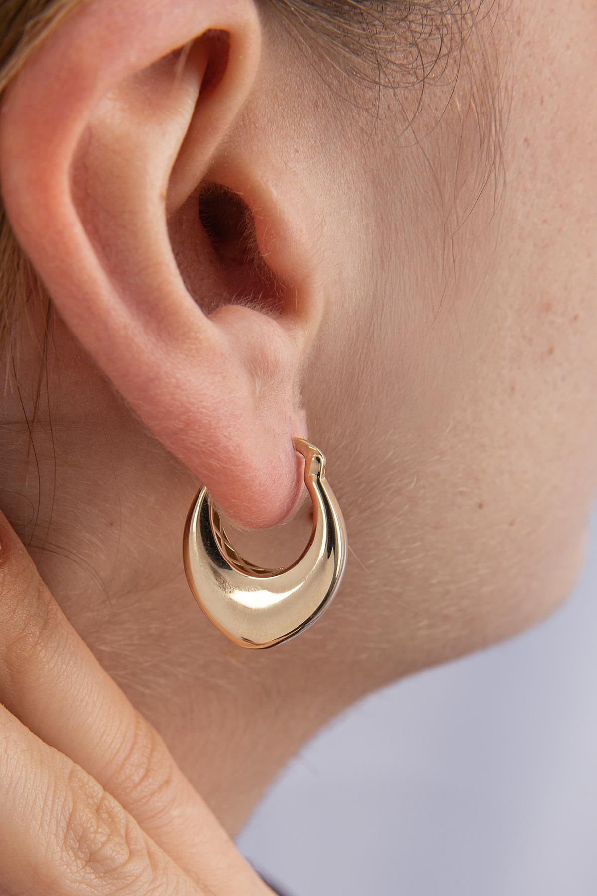14K Gold Bold Oval Triangle Chunky Hoop Earrings