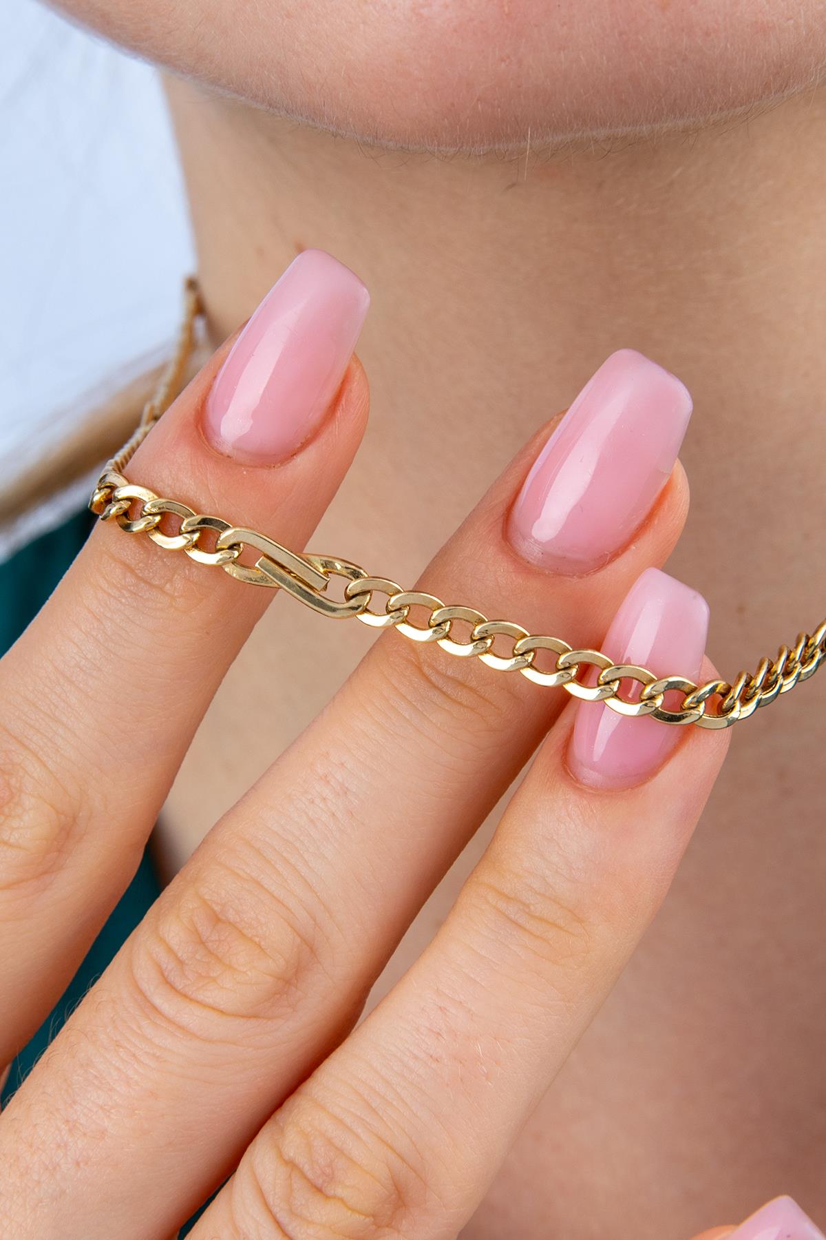 14ct Gold Bow Tie Cuban Link Chain   0.153 inch