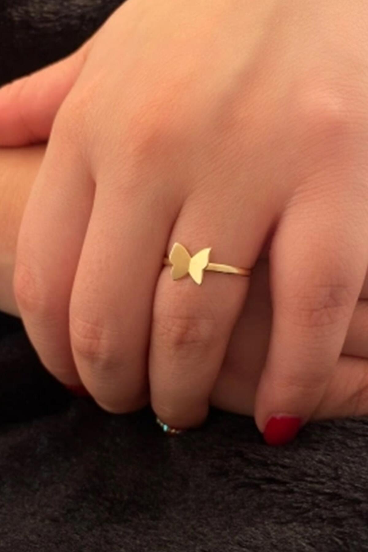14ct Gold Butterfly Shaped Ring