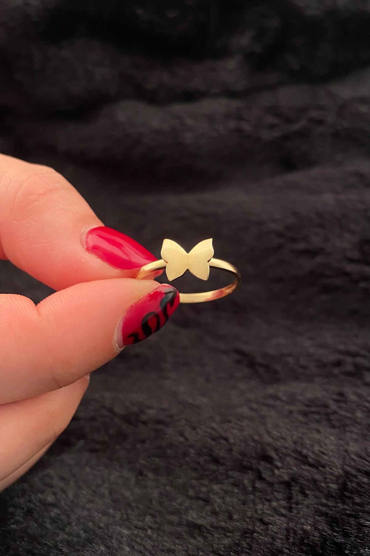 14ct Gold Butterfly Shaped Ring