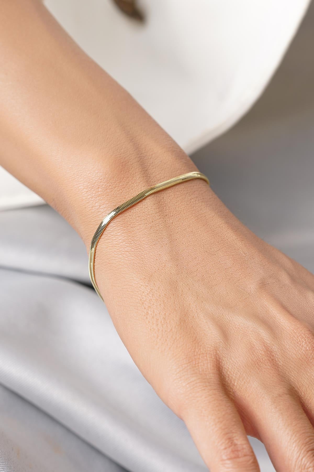 14ct Gold Classic Snake Bracelet 2