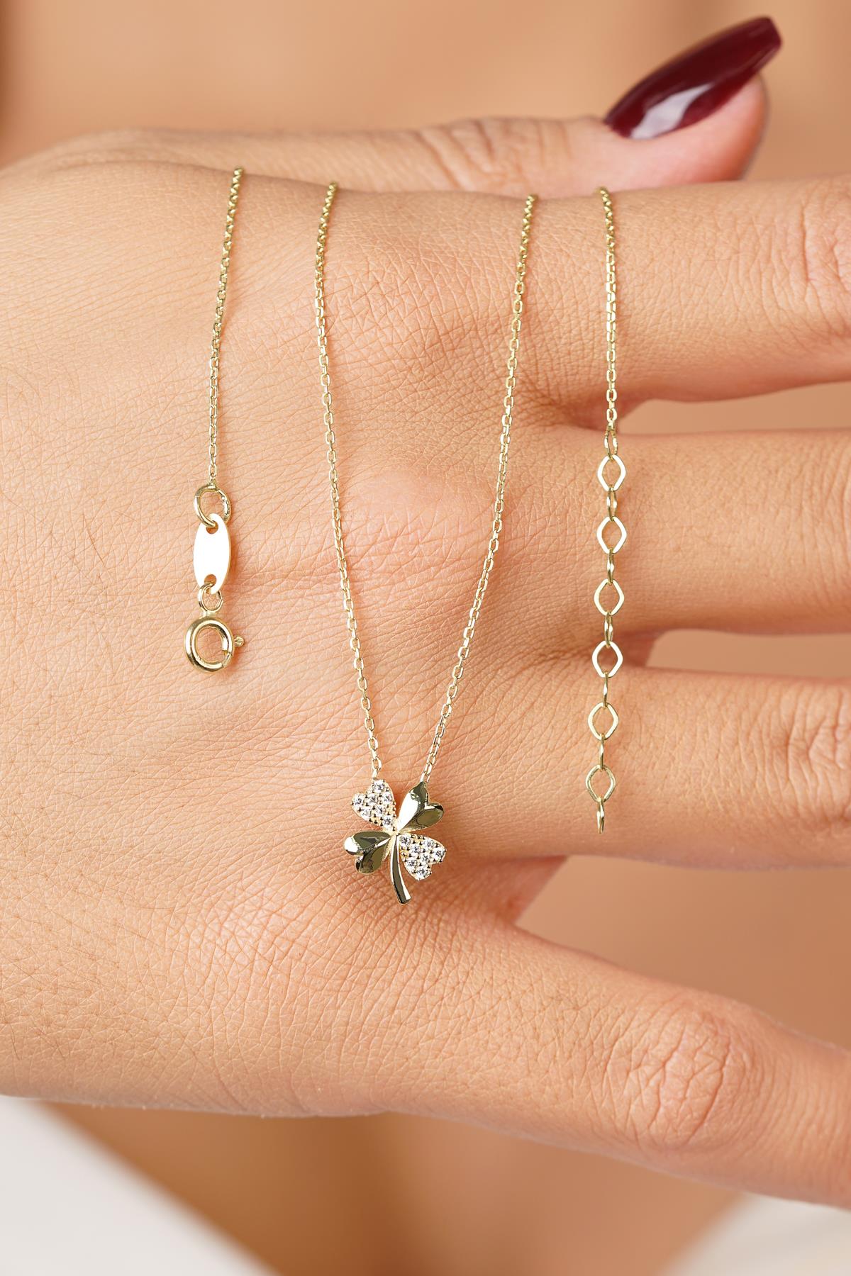 14ct Gold Clover Necklace