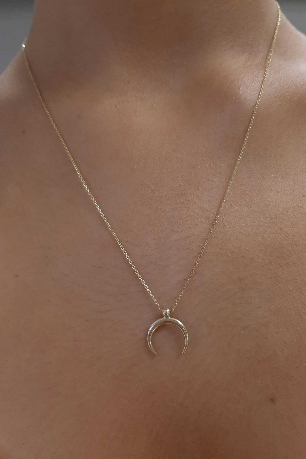 14ct Gold Crescent Necklace
