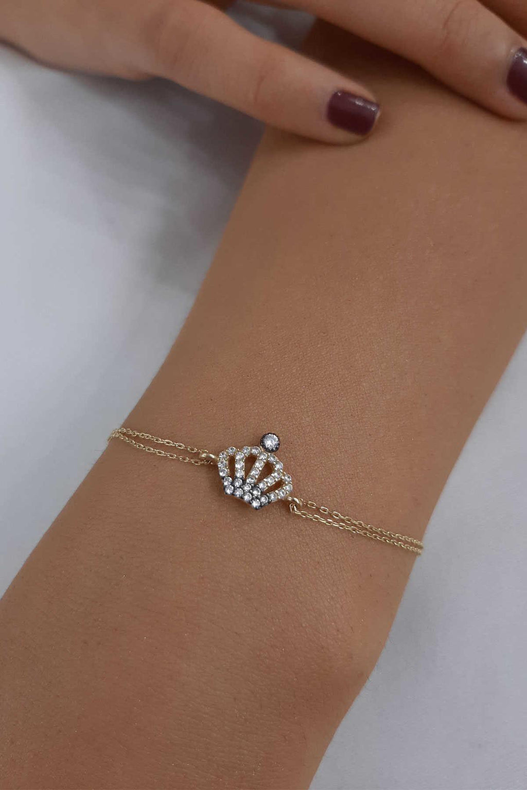 14ct Gold Crown Shape Bracelet