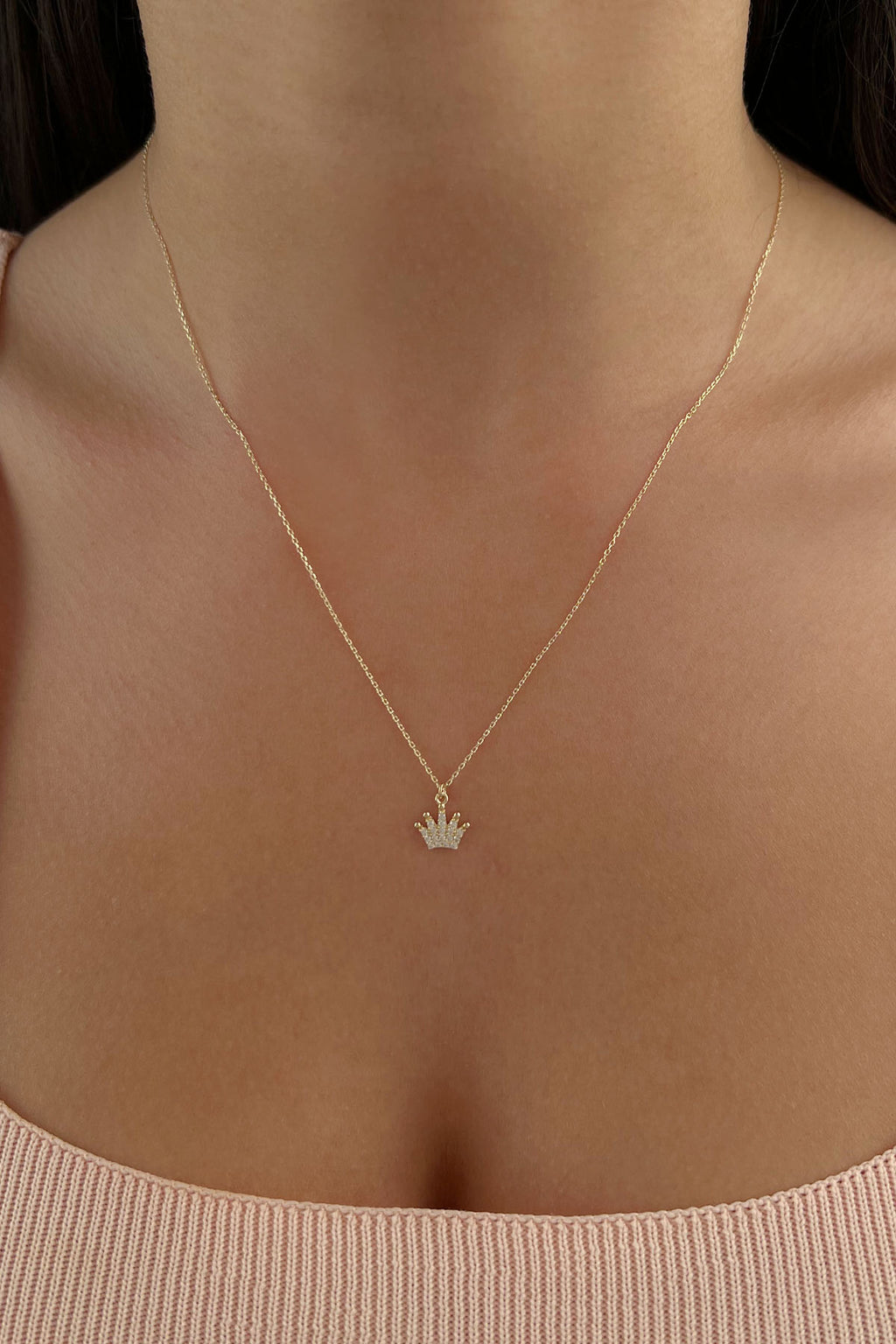 14ct Gold Crown Shape Necklace