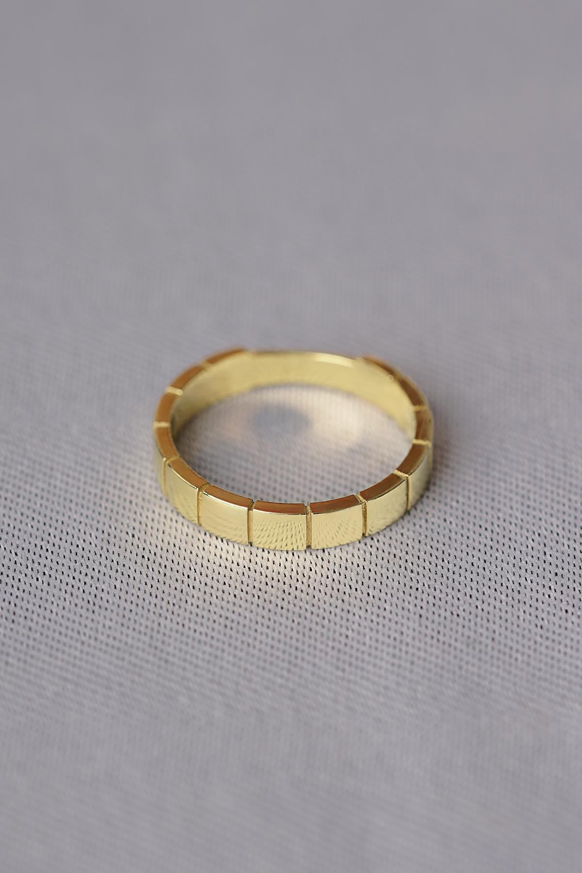 14ct Gold Cube Ring