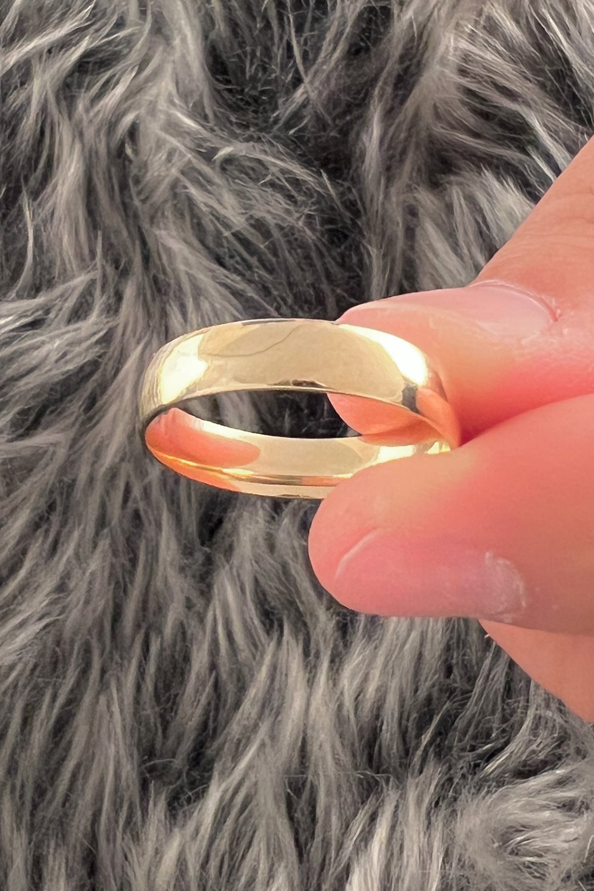 14K Gold D Shape Man Wedding Ring  0.196 inch