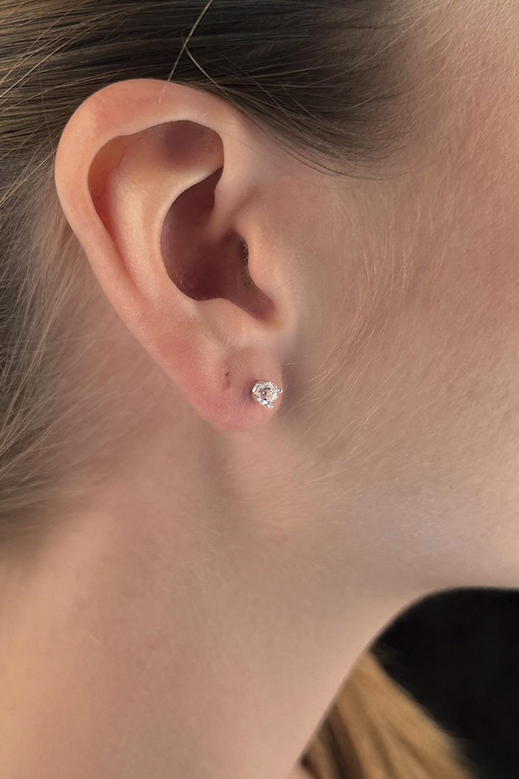 14ct Gold Dainty Stud Earrings