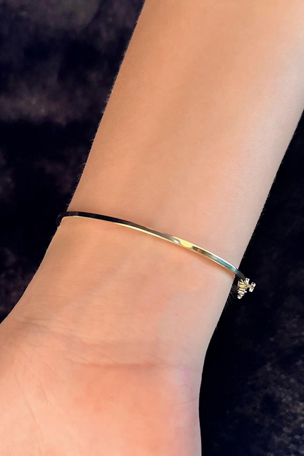 14ct Gold Designed Bangle