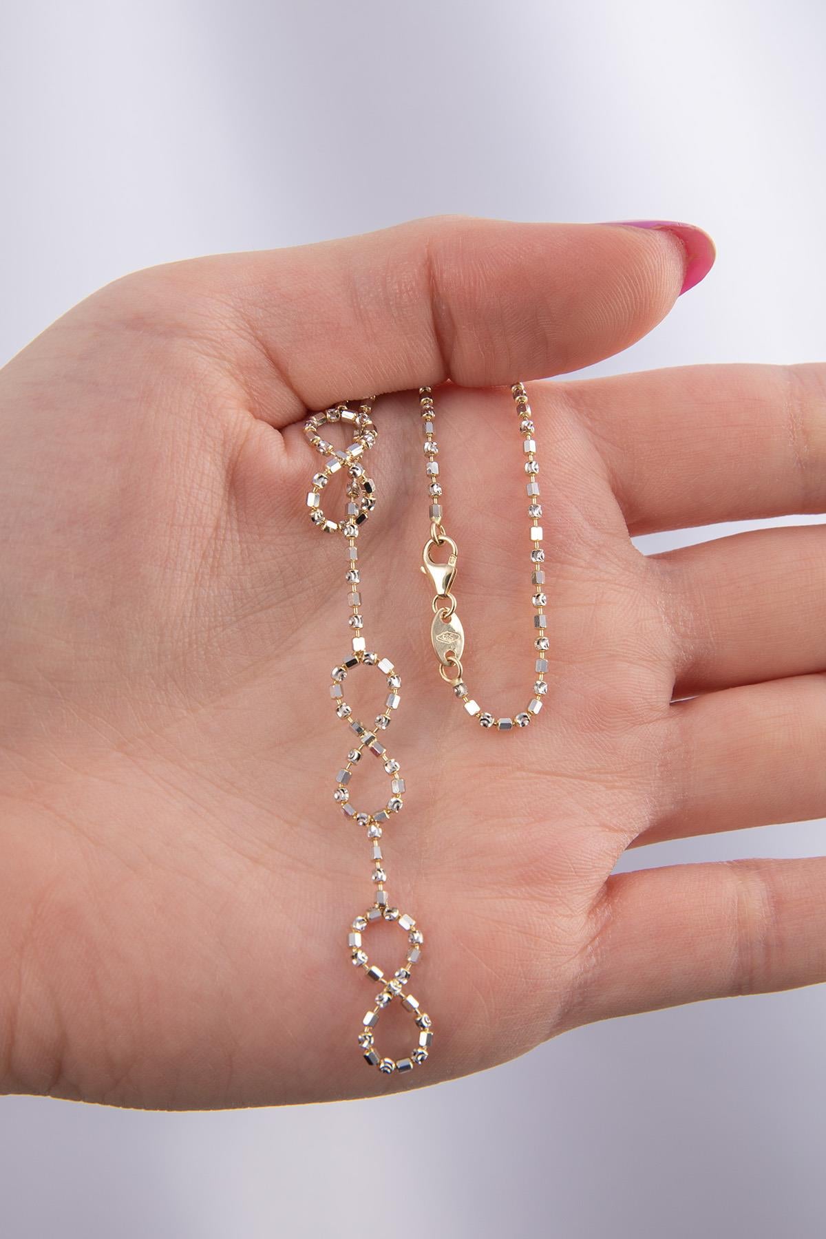 14K Gold  Eva Necklace
