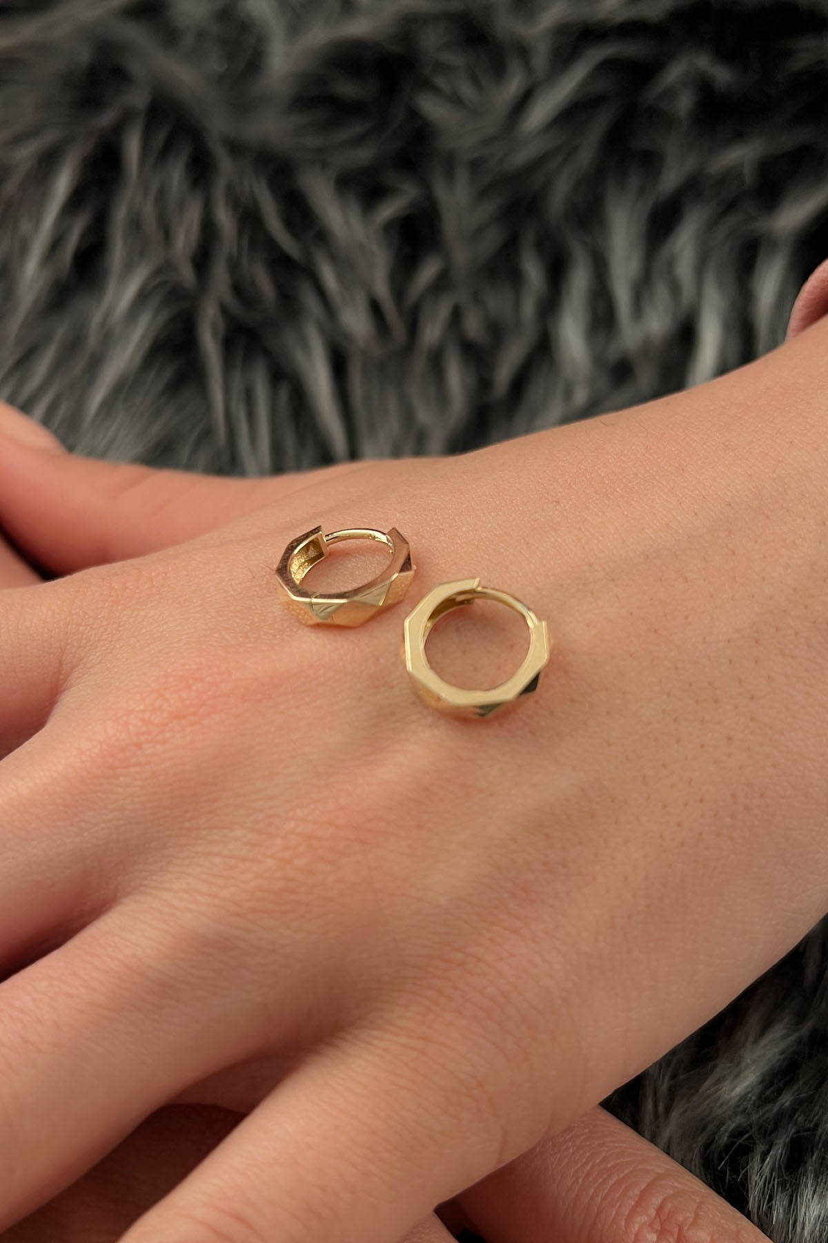 14ct Gold Faceted Huggie Earrings