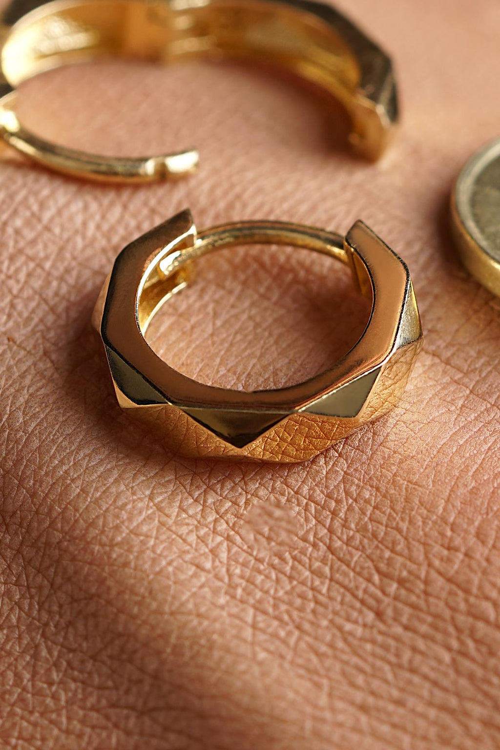 14ct Gold Faceted Huggie Earrings